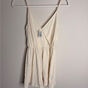 NWT American Eagle Outfitters Cream Romper